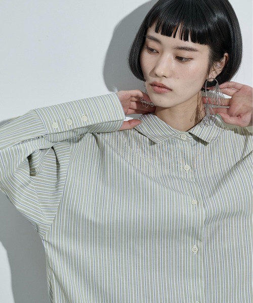 THE YOn(ザヨン)の「ラウンドヘムストライプシャツワンピース(シャツワンピース・レディース・ライム/ブラウン/チャコールグレー・FREE)」の10枚目の写真