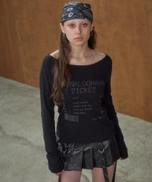 OOH-AHH（ウーアー）の「チケットボートネックTシャツ（黒）（Tシャツ/カットソー）」