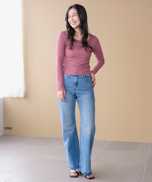 Levi's(リーバイス)の「Levi's/リーバイス エッセンシャル スクエアネック ロングスリーブ Tシャツ(Tシャツ/カットソー・レディース・パープル・M/S/XS)」の10枚目の写真