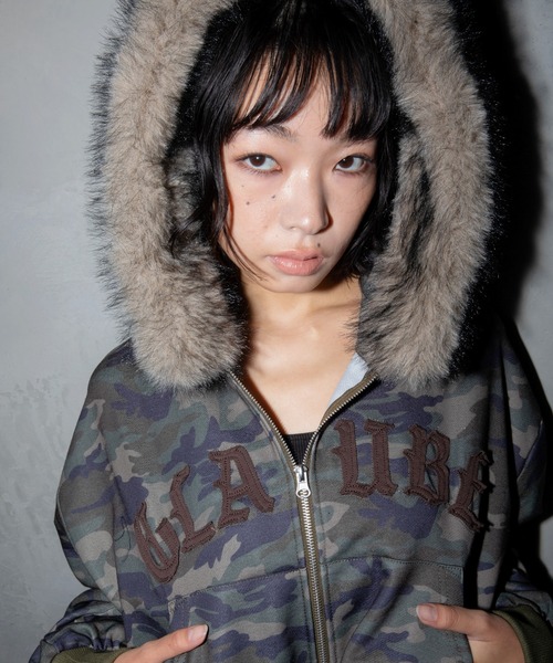 3.3 Field Trip (3.3フィールドトリップ)の「【セットアップ着用可能】3.3 Field Trip/フードファージップ(ファー取り外し可能)(パーカー・レディース・ブラック/グリーン系カモフラージュ/グレー系カモフラージュ/グレー・FREE)」の3枚目の写真