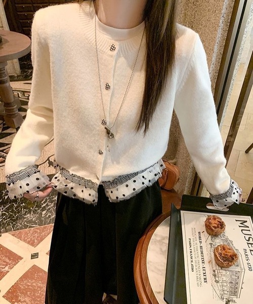 CANVAS+(キャンバスプラス)の「【CANVAS+】クロップド丈チェック×ドットフリルニットカーディガン(カーディガン/ボレロ・レディース・ホワイト/ライトグレー/サックスブルー/グレー・M)」の7枚目の写真