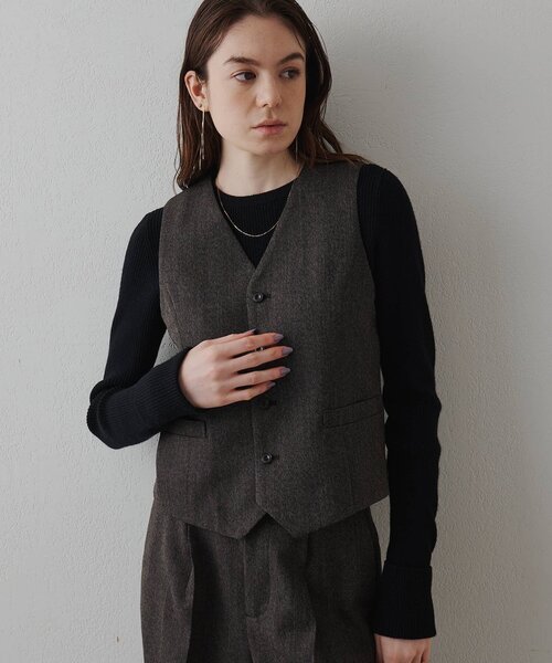 Drawing Numbers(ドローイング ナンバーズ)の「【Drawing Numbers】《セットアップ対応可》オーガニックウールプレーンベスト(ベスト・レディース・ベージュ/グレー・40/38)」の1枚目の写真