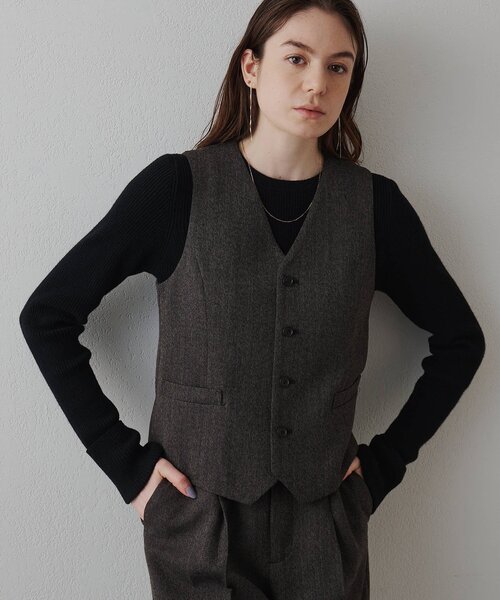 Drawing Numbers(ドローイング ナンバーズ)の「【Drawing Numbers】《セットアップ対応可》オーガニックウールプレーンベスト(ベスト・レディース・ベージュ/グレー・40/38)」の4枚目の写真