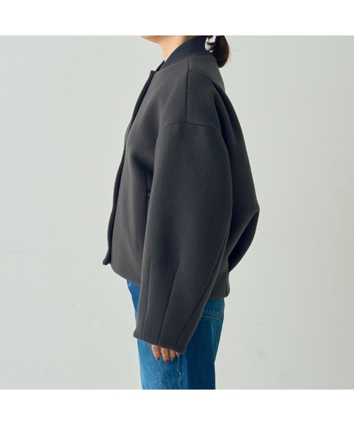 DESIGNWORKS（デザインワークス）の「SUPER140ウールコクーンスタジャンブルゾン（ブルゾン・レディース・キャメル・38）」の15枚目の写真