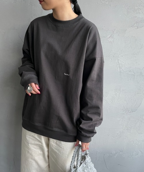 GYMPHLEX（ジムフレックス）の「【WEB先行予約】[GYMPHLEX/ジムフレックス] ワンポイントロゴ刺繍 ヘビーウェイトクルーネックロンT（Tシャツ/カットソー・レディース・ライトグレー/チャコールグレー/オフホワイト・L/M/XS）」の16枚目の写真