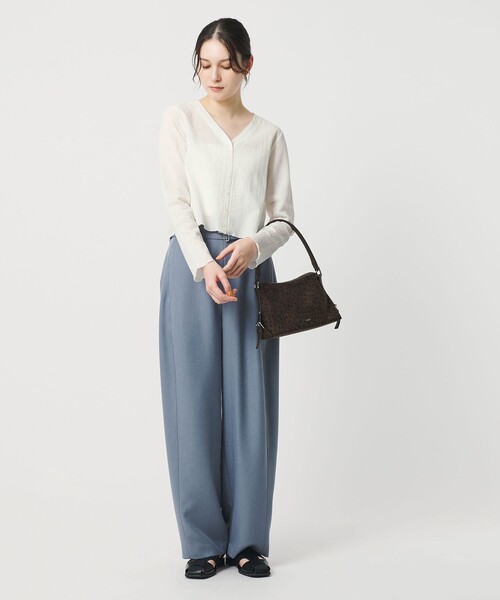 BEAUTY&YOUTH UNITED ARROWS(ビューティーアンドユースユナイテッドアローズ)の「ソリッド&チェック Vネック カーディガン(カーディガン/ボレロ・レディース・ブラック/ホワイト/その他1・FREE)」の6枚目の写真