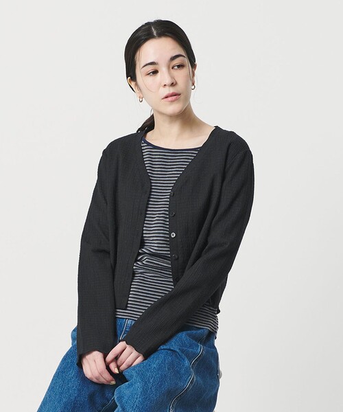 BEAUTY&YOUTH UNITED ARROWS(ビューティーアンドユースユナイテッドアローズ)の「ソリッド&チェック Vネック カーディガン(カーディガン/ボレロ・レディース・ブラック/ホワイト/その他1・FREE)」の11枚目の写真