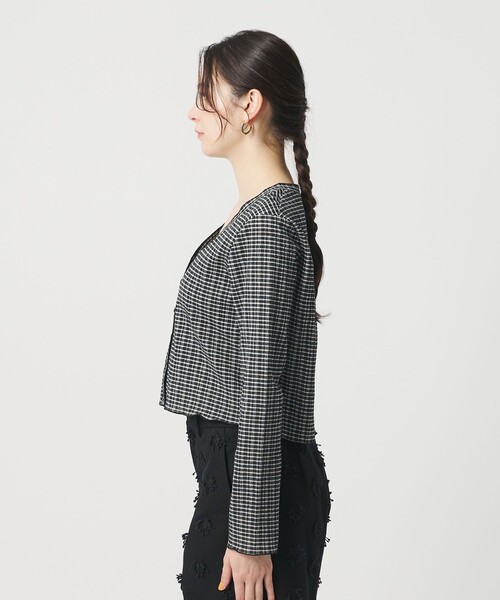 BEAUTY&YOUTH UNITED ARROWS(ビューティーアンドユースユナイテッドアローズ)の「ソリッド&チェック Vネック カーディガン(カーディガン/ボレロ・レディース・ブラック/ホワイト/その他1・FREE)」の15枚目の写真