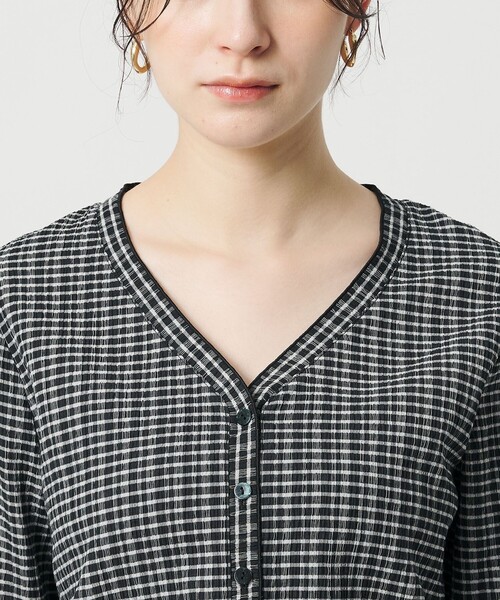 BEAUTY&YOUTH UNITED ARROWS(ビューティーアンドユースユナイテッドアローズ)の「ソリッド&チェック Vネック カーディガン(カーディガン/ボレロ・レディース・ブラック/ホワイト/その他1・FREE)」の17枚目の写真