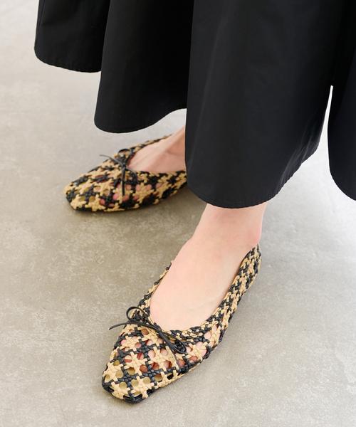 LE TALON（ルタロン）の「スクエアソフトメッシュバレエ（バレエシューズ・レディース・ブラック系その他/ベージュ/レッド/アイボリー・22cm/22.5cm/23cm/23.5cm/24cm/24.5cm/25cm/25.5cm）」の4枚目の写真