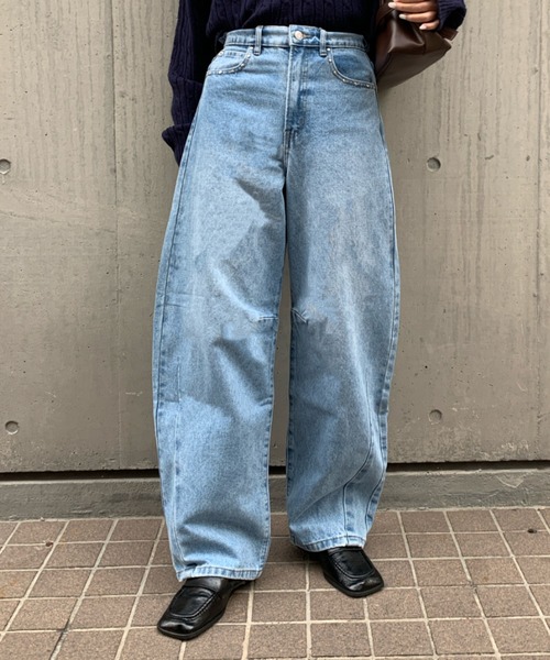 link lot(リンクロット)の「【バックゴム】ボーイフレンドリベットデニムカーブパンツ(デニムパンツ・レディース・サックスブルー/ブルー/インディゴブルー・F)」の1枚目の写真
