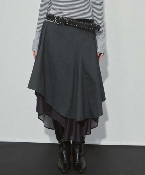 ENVYM（アンビー）の「レイヤードフレアミディアムスカート（スカート・レディース・ホワイト/グレー・FREE）」の7枚目の写真