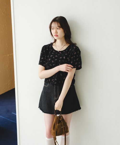 Kastane（カスタネ）の「【2026SSカタログ/4色展開】スエードミニバッグ（ショルダーバッグ・レディース・ピンク系その他/キャメル/ブラウン/ミント・FREE）」の9枚目の写真