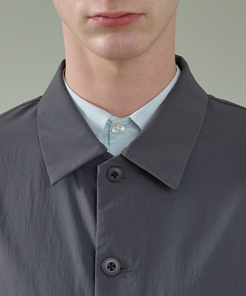 ABAHOUSE（アバハウス）の「【CORDURA】TUCK＆DARTS コーデュラナイロン シャツブルゾン / セットアップ対応（ブルゾン・メンズ・ブラック/チャコールグレー・48/46）」の15枚目の写真