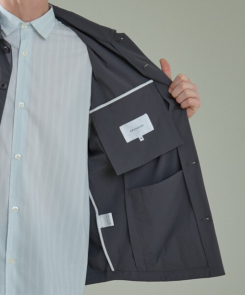 ABAHOUSE（アバハウス）の「【CORDURA】TUCK＆DARTS コーデュラナイロン シャツブルゾン / セットアップ対応（ブルゾン・メンズ・ブラック/チャコールグレー・48/46）」の9枚目の写真