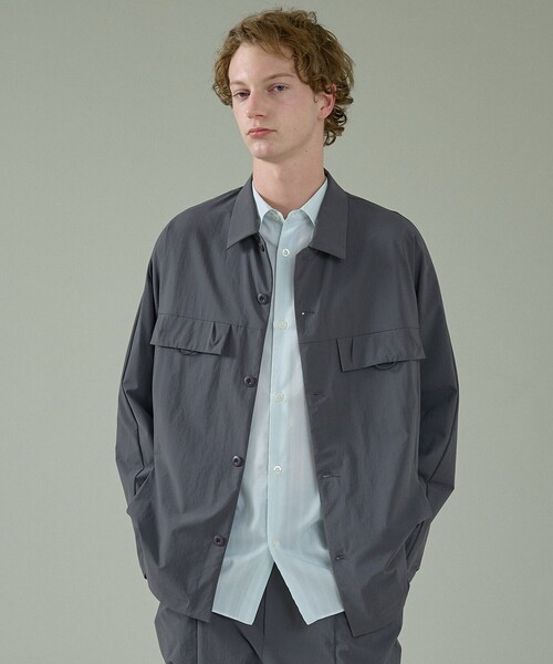 ABAHOUSE（アバハウス）の「【CORDURA】TUCK＆DARTS コーデュラナイロン シャツブルゾン / セットアップ対応（ブルゾン・メンズ・ブラック/チャコールグレー・48/46）」の11枚目の写真