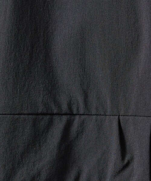 ABAHOUSE（アバハウス）の「【CORDURA】TUCK＆DARTS コーデュラナイロン シャツブルゾン / セットアップ対応（ブルゾン・メンズ・ブラック/チャコールグレー・48/46）」の3枚目の写真