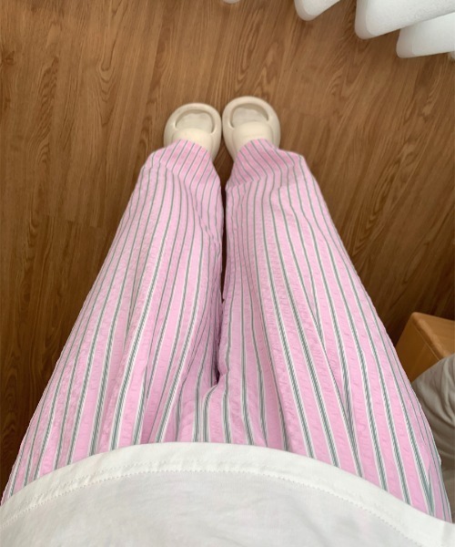 Vini(ヴィニ)の「ストライプ ボーダー イージー パンツ ( ウエストゴム )(その他パンツ・レディース・グリーン×ピンク・MEDIUM/LARGE)」の3枚目の写真