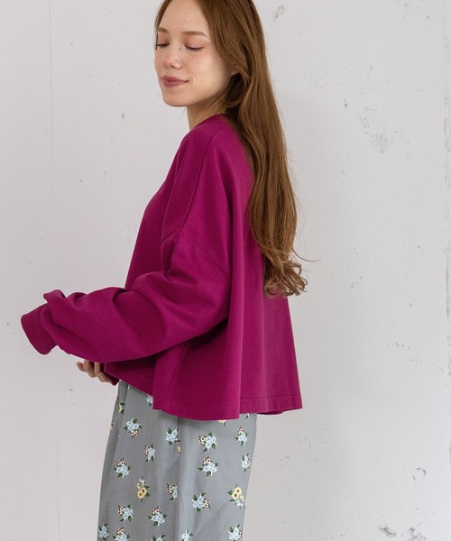 POU DOU DOU(プードゥドゥ)の「ミニ裏毛クロップドトップス(Tシャツ/カットソー・レディース・グレー/パープル/ダークグレー/ブルー・3)」の12枚目の写真