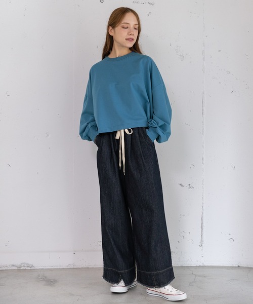 POU DOU DOU(プードゥドゥ)の「ミニ裏毛クロップドトップス(Tシャツ/カットソー・レディース・グレー/パープル/ダークグレー/ブルー・3)」の19枚目の写真