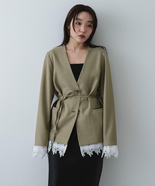 SENSE OF PLACE by URBAN RESEARCH（センスオブプレイスバイアーバンリサーチ）の「レースレイヤードノーカラージャケット（ノーカラージャケット・レディース・ベージュ/ブラック・ONE）」の13枚目の写真