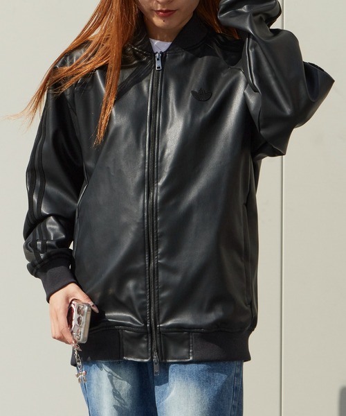 adidas（アディダス）の「adidas/アディダス フェイクレザースリーストライプス レザージャケット ブルゾン（ブルゾン・メンズ・ブラック・M/L/XL）」の14枚目の写真