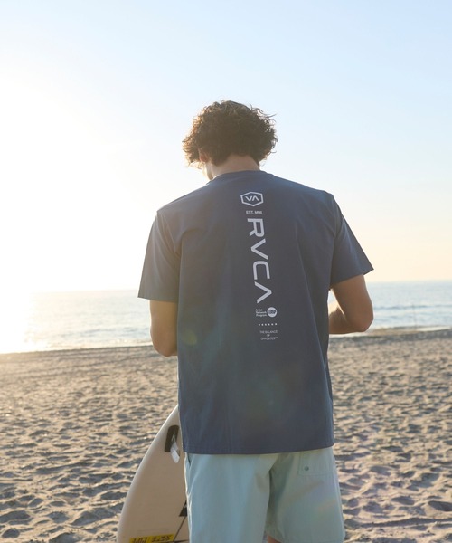 RVCA(ルーカ)の「RVCA メンズ RVCA STRAIGHT WAY サーフTシャツ 【2026年春夏モデル】(Tシャツ/カットソー・メンズ・ダークブルー/ホワイト/グレー/ブラック・X-LARGE/LARGE/MEDIUM/SMALL)」の13枚目の写真