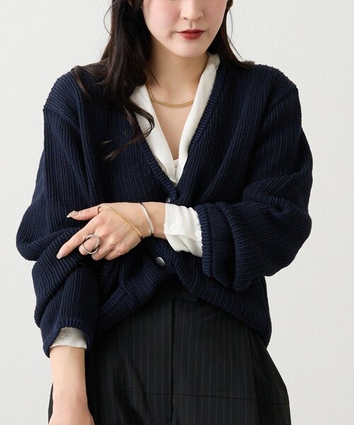 russet(ラシット)の「ノーカラーニットジャケット(カーディガン/ボレロ・レディース・アイボリー/ネイビー・FREE)」の2枚目の写真