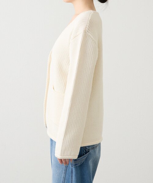 russet(ラシット)の「ノーカラーニットジャケット(カーディガン/ボレロ・レディース・アイボリー/ネイビー・FREE)」の9枚目の写真