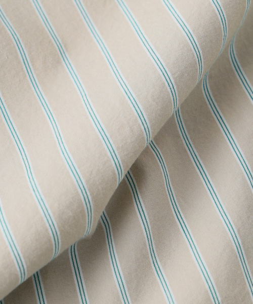 JOURNAL STANDARD relume（ジャーナルスタンダード　レリューム）の「JAMES FABRIC / ジェームスファブリック ボックスシルエット シャツ（シャツ/ブラウス・メンズ・サックスブルー/チャコールグレー/ベージュ/グリーン・LARGE/MEDIUM）」の10枚目の写真