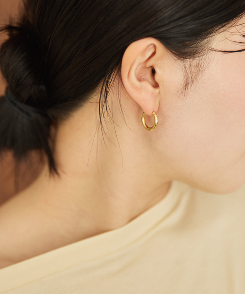 plage（プラージュ）の「MARIHA / マリハ Innocent Light フープピアスS（ピアス（両耳用）・レディース・ゴールド・FREE）」の2枚目の写真