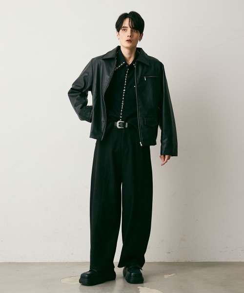 Shoowtime(ショウタイム)の「Wool-Like Center Seam Wide Slacks / ウールライクセンターシームワイドスラックス(スラックス・メンズ・チャコールグレー/ブラック・X-LARGE/LARGE/MEDIUM)」の16枚目の写真