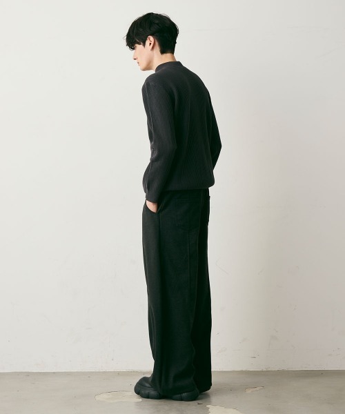 Shoowtime(ショウタイム)の「Wool-Like Center Seam Wide Slacks / ウールライクセンターシームワイドスラックス(スラックス・メンズ・チャコールグレー/ブラック・X-LARGE/LARGE/MEDIUM)」の11枚目の写真