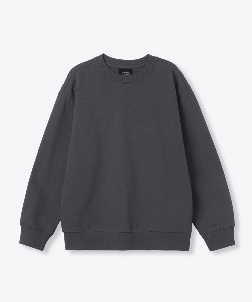 MUSINSA STANDARD KIDS（ムシンサスタンダードキッズ）の「オーバーサイズスウェットシャツ[ダークグレー]（スウェット・レディース・その他・120/130/150/110/100/140/160）」の2枚目の写真