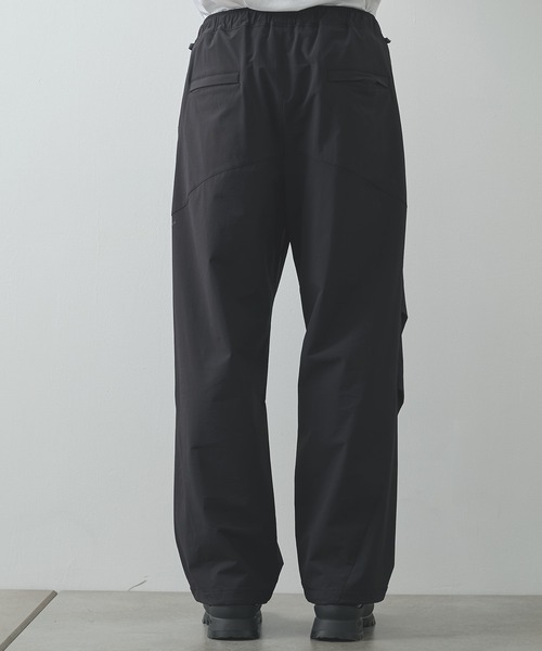 POLIQUANT(ポリクアント)の「【POLIQUANT/ポリクアント】WILDTHINGS | POLIQUANT THE PMC TRACK PANTS / CORDURARFabric(その他パンツ・メンズ・グレー/ブラック・2/1)」の6枚目の写真