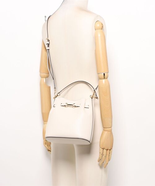 MICHAEL KORS(マイケルコース)の「CARSON SM CONV BKT XBODY Crossbody(ショルダーバッグ・レディース・ベージュ系・FREE)」の5枚目の写真