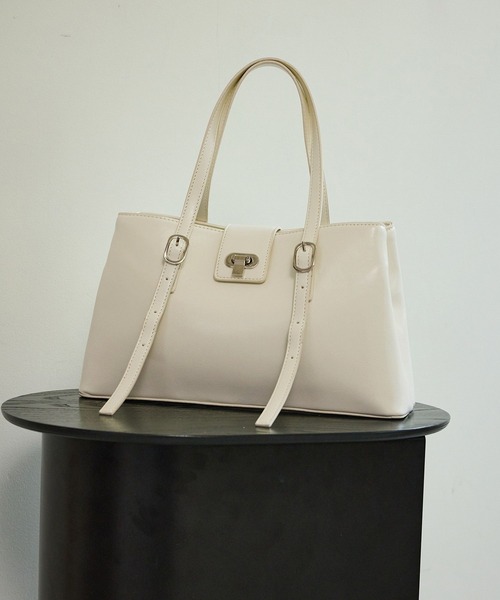 VIS（ビス）の「2層ロングハンドルバッグ（トートバッグ・レディース・ブラック/キナリ/ライトグリーン・FREE）」の17枚目の写真