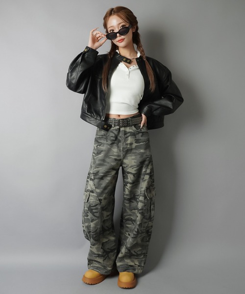 SPINNS（スピンズ）の「カモ柄バルーンパンツ/迷彩/バディガール（その他パンツ・レディース・グレー/カーキ・ONESIZE）」の6枚目の写真