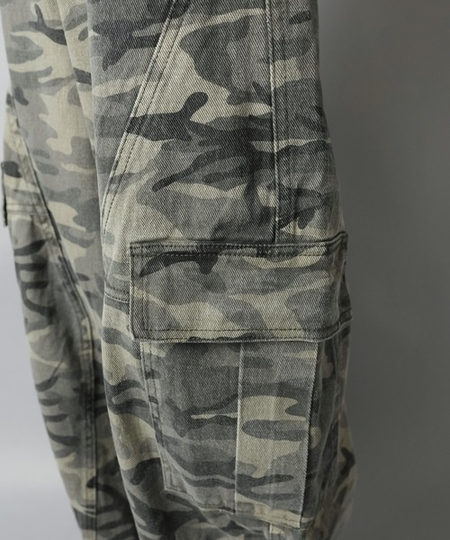 SPINNS（スピンズ）の「カモ柄バルーンパンツ/迷彩/バディガール（その他パンツ・レディース・グレー/カーキ・ONESIZE）」の9枚目の写真