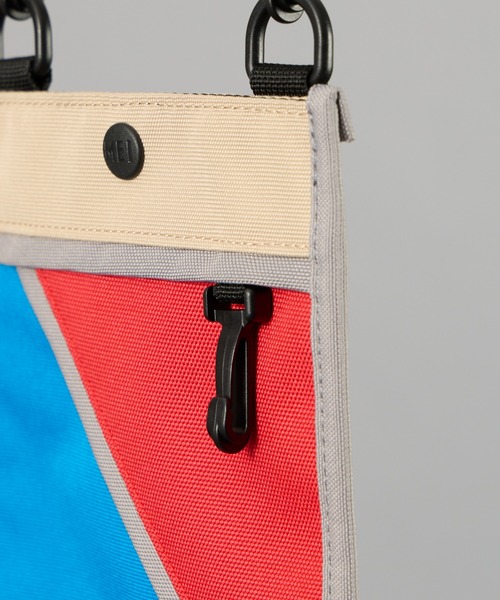 MEI（メイ）の「【 MEI / メイ 】BASIC TRAVEL BAG / ベーシックトラベルバッグ（ショルダーバッグ・レディース・その他1/その他2/その他3/ブラウン/ブラック・FREE）」の8枚目の写真