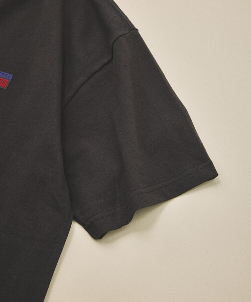 CONVERSE（コンバース）の「CONVERSE/コンバース 別注 シューズ バックプリント TEE（Tシャツ/カットソー・メンズ・グレー/ブラック/グリーン/ホワイト系その他/ホワイト/ネイビー・LARGE/MEDIUM/SMALL）」の16枚目の写真