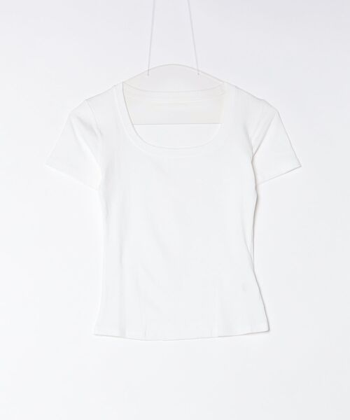 Vini(ヴィニ)の「スリムフィット 半袖Tシャツ(Tシャツ/カットソー・レディース・ホワイト/ブラック・MEDIUM)」の12枚目の写真