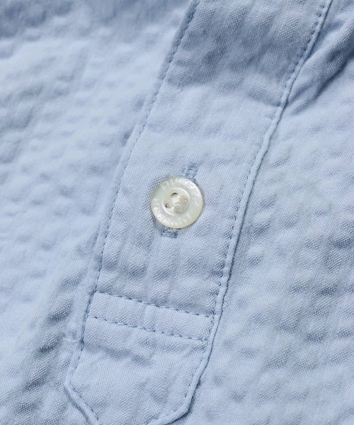 The DUFFER of ST.GEORGE(ザダファーオブセントジョージ)の「【WEB限定アイテム】SEER SUCKER EFD OVERDYE BAND COLLAR SHIRT:シアサッカー バンドカラーシャツ / エコ染色 / 春夏トップス(シャツ/ブラウス・メンズ・ライトブルー/ブラック/ホワイト・SMALL/MEDIUM/LARGE/X-LARGE)」の19枚目の写真