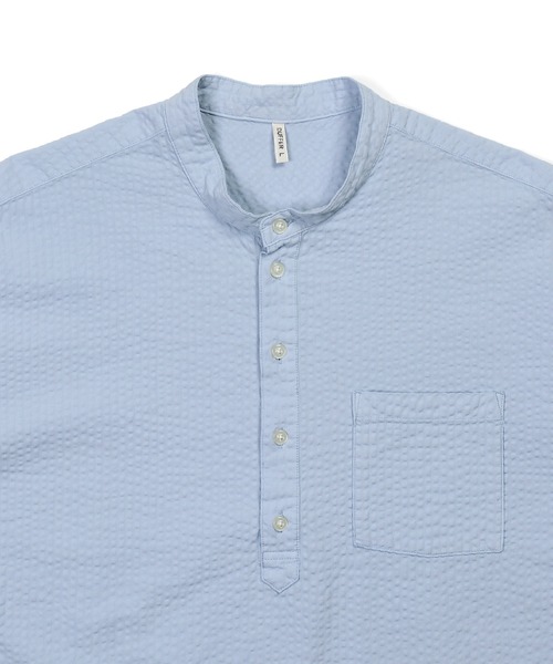 The DUFFER of ST.GEORGE(ザダファーオブセントジョージ)の「【WEB限定アイテム】SEER SUCKER EFD OVERDYE BAND COLLAR SHIRT:シアサッカー バンドカラーシャツ / エコ染色 / 春夏トップス(シャツ/ブラウス・メンズ・ライトブルー/ブラック/ホワイト・SMALL/MEDIUM/LARGE/X-LARGE)」の17枚目の写真