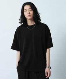 【LUXURY+EASY】DRAPE CREW NECK DESIGN STITCH T-SHIRT/ラグイージーワンポイント刺繍Tシャツ