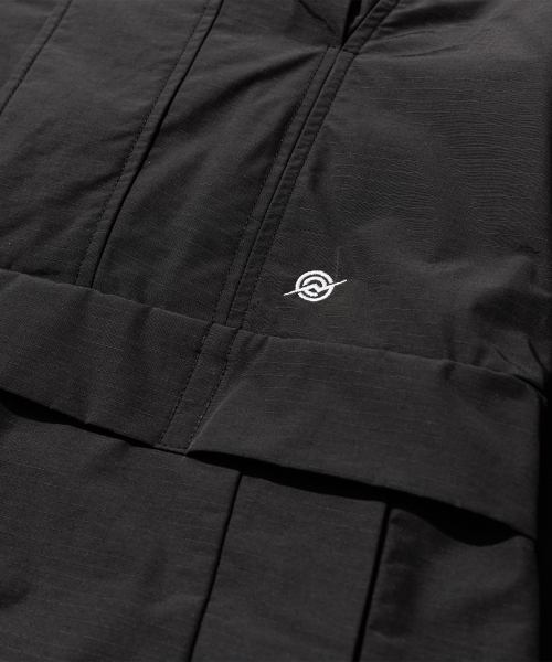 KALAPATTHAR(カラパタール)の「Nylon RIB Pullover Jacket - BLACK(ナイロンジャケット・メンズ・その他・MEDIUM/LARGE)」の2枚目の写真
