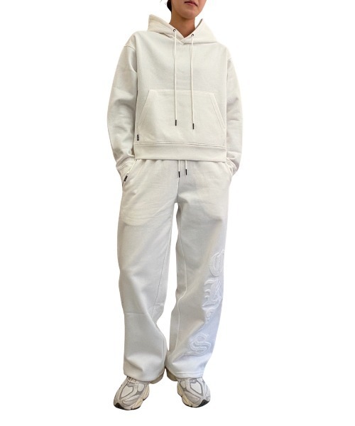 COOK JEANS(クックジーンズ)の「オーロラダガーパーカー(パーカー・レディース・ホワイト/ブラック・FREE)」の13枚目の写真