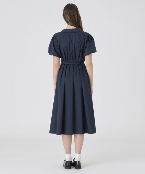 BLUE LABEL CRESTBRIDGE(ブルーレーベルクレストブリッジ)の「バルーンスリーブシャツドレス(ワンピース・レディース・ブラック/ダークネイビー/ベージュ・38/36/40)」の14枚目の写真