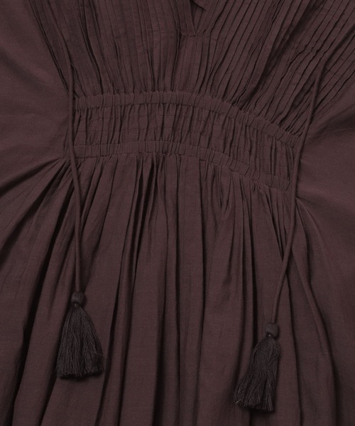 URBAN RESEARCH DOORS（アーバンリサーチドアーズ）の「ピンタックギャザーワンピース（ワンピース・レディース・ブラック/ロイヤルブルー/ブラウン・FREE）」の21枚目の写真