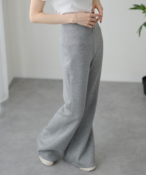 DAYRA(デイラ)の「DAYRA ソリッドカラー ボタン付き ハイウエスト パンツ(その他パンツ・レディース・グレー/ブラック/ダークグレー・M/L)」の17枚目の写真